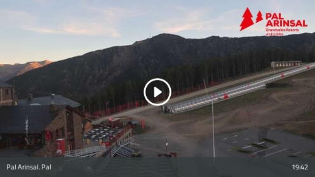 WebCam showing current Snow conditions in Pal-Arinsal