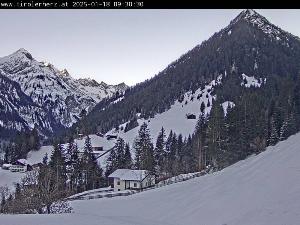 WebCam showing current Snow conditions in Bach, ©www.hochvogel.at