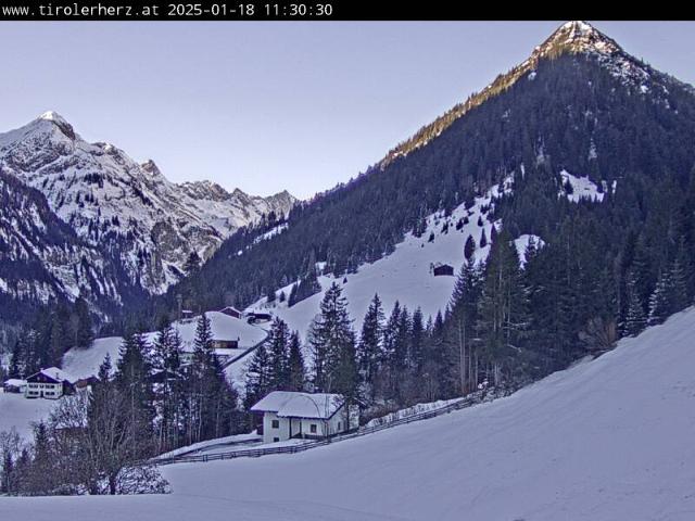 WebCam showing current Snow conditions in Bach