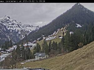 WebCam showing current Snow conditions in Bach, ©www.hochvogel.at