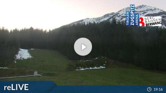 WebCam showing current Snow conditions in Berwang