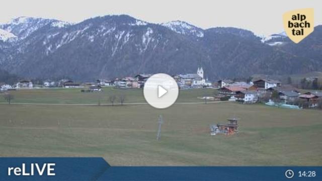 WebCam showing current Snow conditions in Brandenberg