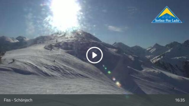 WebCam showing current Snow conditions in Fiss