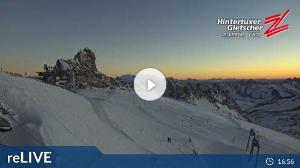 WebCam showing current Snow conditions in Hintertux, ©wtvthmb.feratel.com