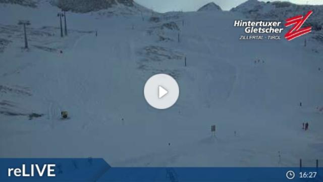 WebCam showing current Snow conditions in Hintertux