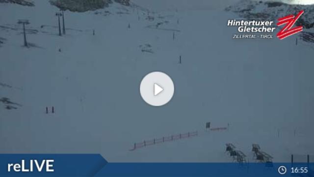 WebCam showing current Snow conditions in Hintertux