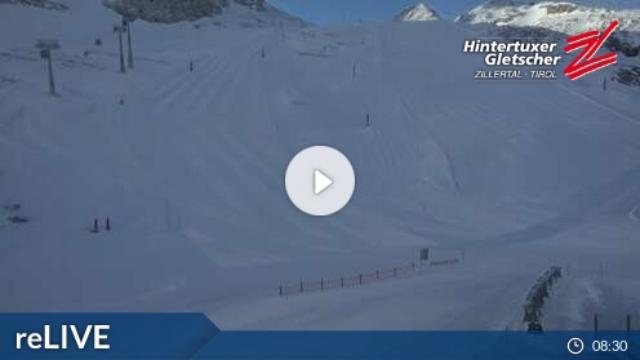 WebCam showing current Snow conditions in Hintertux