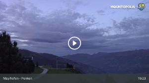 WebCam showing current Snow conditions in Mayrhofen, &copy;wtvthmb.feratel.com
