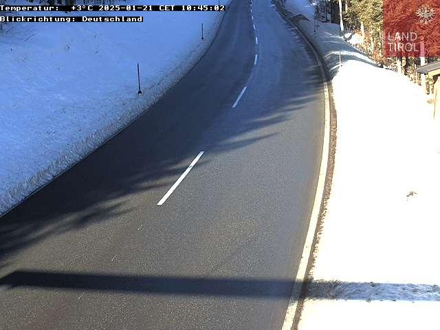 WebCam showing current Snow conditions in Tannheim