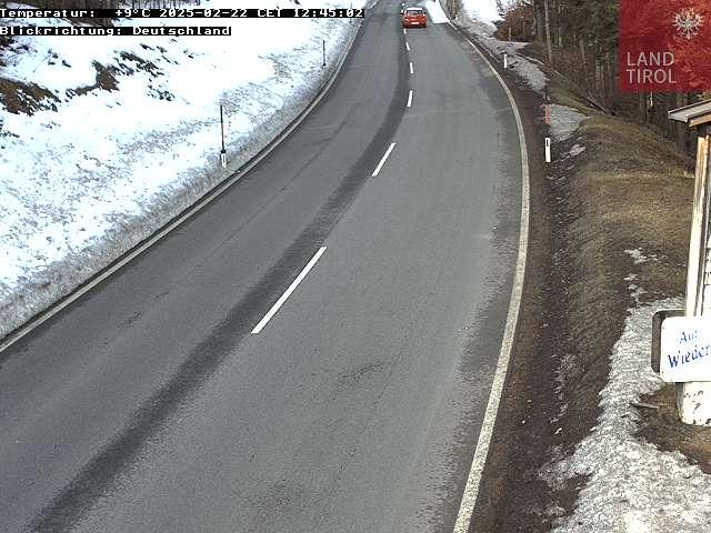 WebCam showing current Snow conditions in Tannheim