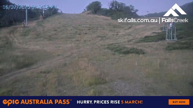 WebCam showing current Snow conditions in Falls Creek