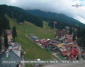 WebCam showing current Snow conditions in Borovets, ©null