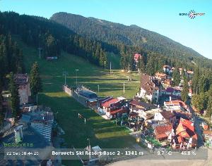 WebCam showing current Snow conditions in Borovets, ©null