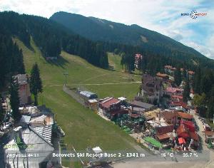 WebCam showing current Snow conditions in Borovets, ©null