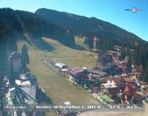 WebCam showing current Snow conditions in Borovets, ©null