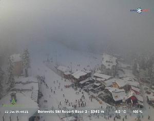 WebCam showing current Snow conditions in Borovets, ©null