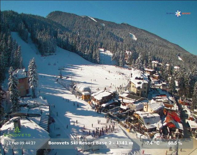 WebCam showing current Snow conditions in Borovets