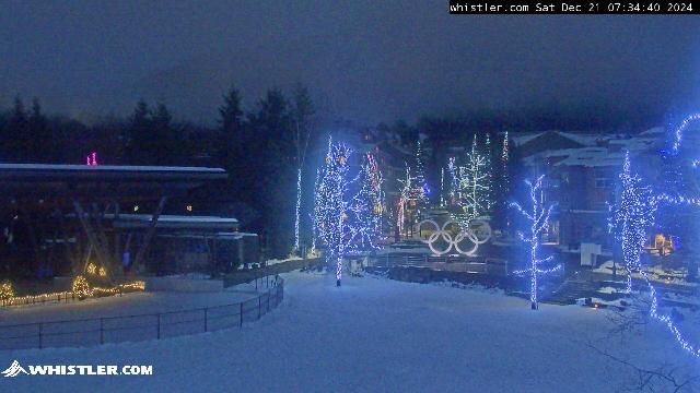 WebCam showing current Snow conditions in Whistler Blackcomb