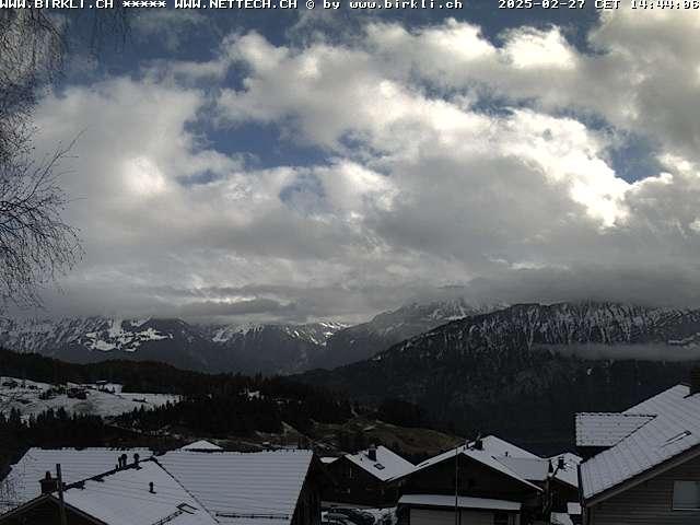 WebCam showing current Snow conditions in Beatenberg