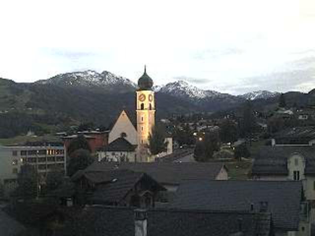 WebCam showing current Snow conditions in Disentis Sedrun