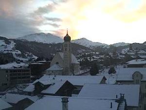 WebCam showing current Snow conditions in Disentis Sedrun, ©www.grischa.ch