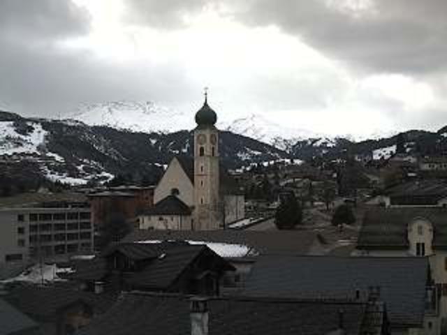 WebCam showing current Snow conditions in Disentis Sedrun