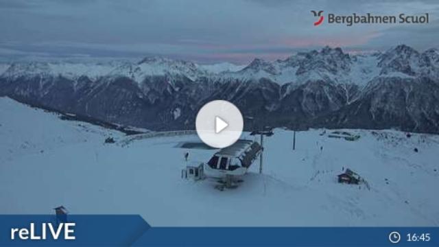 WebCam showing current Snow conditions in Scuol