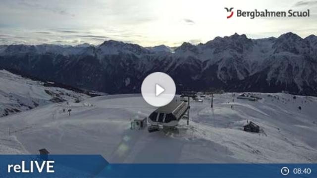 WebCam showing current Snow conditions in Scuol