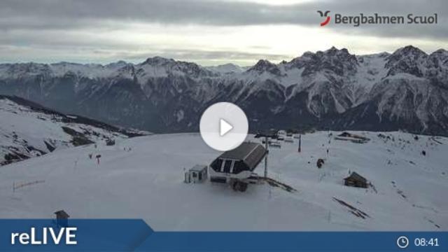 WebCam showing current Snow conditions in Scuol