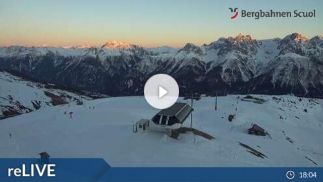 WebCam showing current Snow conditions in Scuol