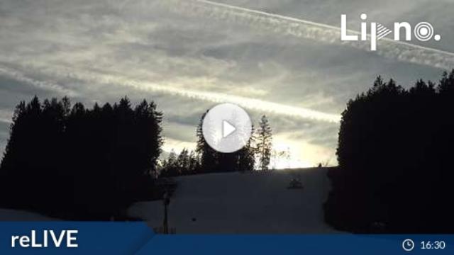 WebCam showing current Snow conditions in Lipno