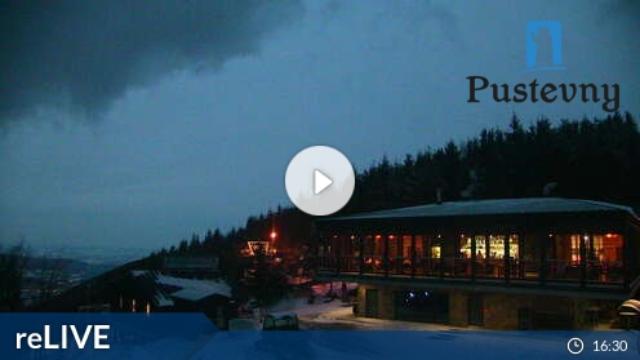 WebCam showing current Snow conditions in Pustevny