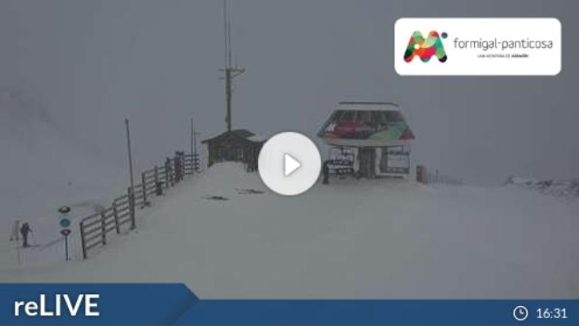 WebCam showing current Snow conditions in Formigal