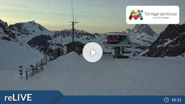 WebCam showing current Snow conditions in Formigal