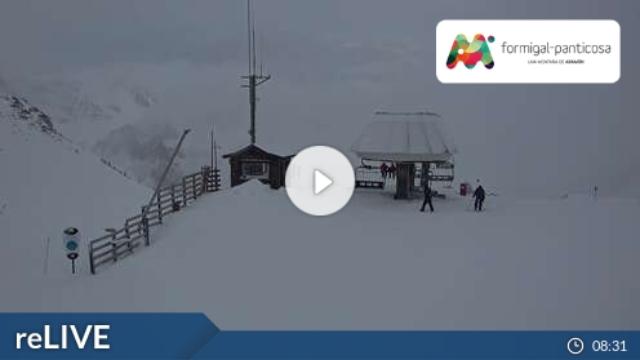 WebCam showing current Snow conditions in Formigal