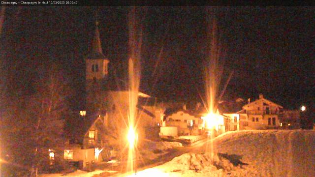 WebCam showing current Snow conditions in Champagny en Vanoise