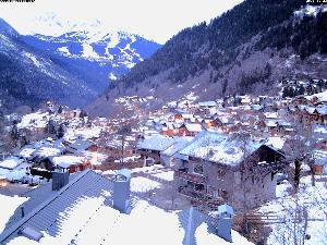 WebCam showing current Snow conditions in Champagny en Vanoise, ©www.trinum.com