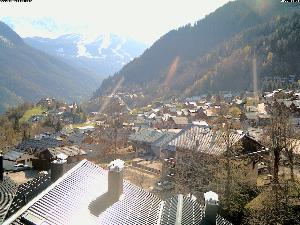 WebCam showing current Snow conditions in Champagny en Vanoise, &copy;www.trinum.com