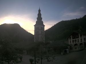 WebCam showing current Snow conditions in La Clusaz, &copy;null