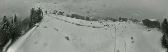 WebCam showing current Snow conditions in Morzine