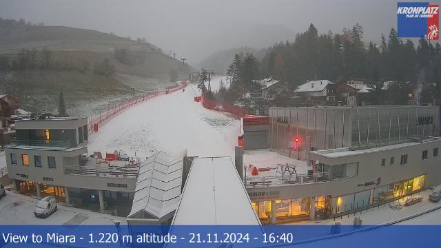 WebCam showing current Snow conditions in Bruneck-Kronplatz