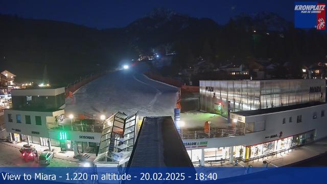 WebCam showing current Snow conditions in Bruneck-Kronplatz